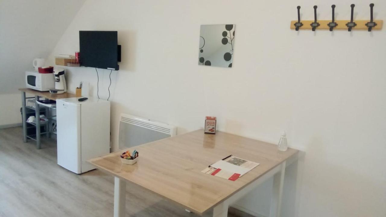 Le Relais De Poste Hotel Orbigny Ngoại thất bức ảnh